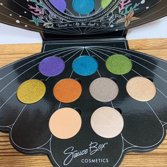 Sauce Box Mermaid Life Eyeshadow Palette - Picture 5 of 8